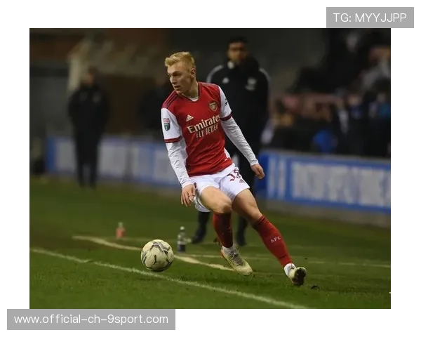 阿森纳U21传球训练更细致——点亮未来之星的技术秘籍