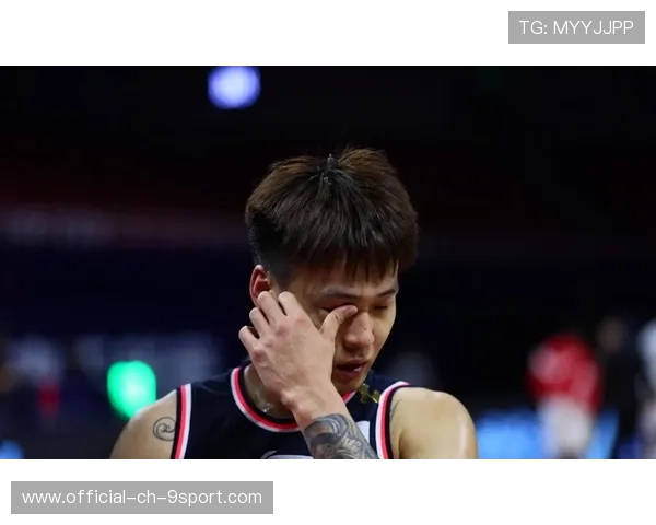 训斥与成长并行,赵睿为广东男篮树立榜样,cba广东队赵睿集锦视频 训斥与成长并行,赵睿为广东男篮树立榜样,cba广东队赵睿集锦视频