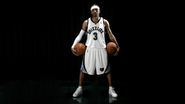 JiuyouAPP下载-公牛内线统治力回归，德罗赞关键时刻稳定军心，德罗赞加盟公牛穿几号